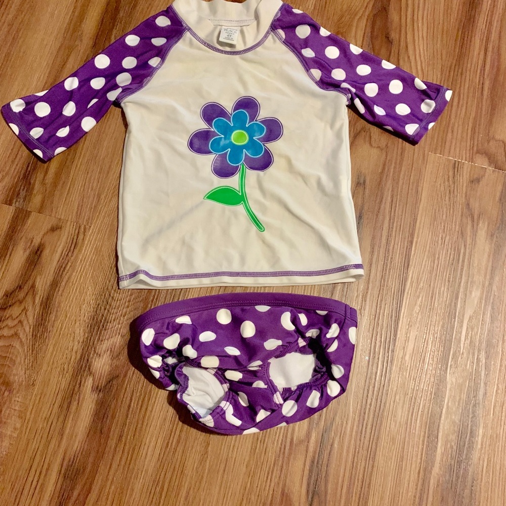 Little girls two piece